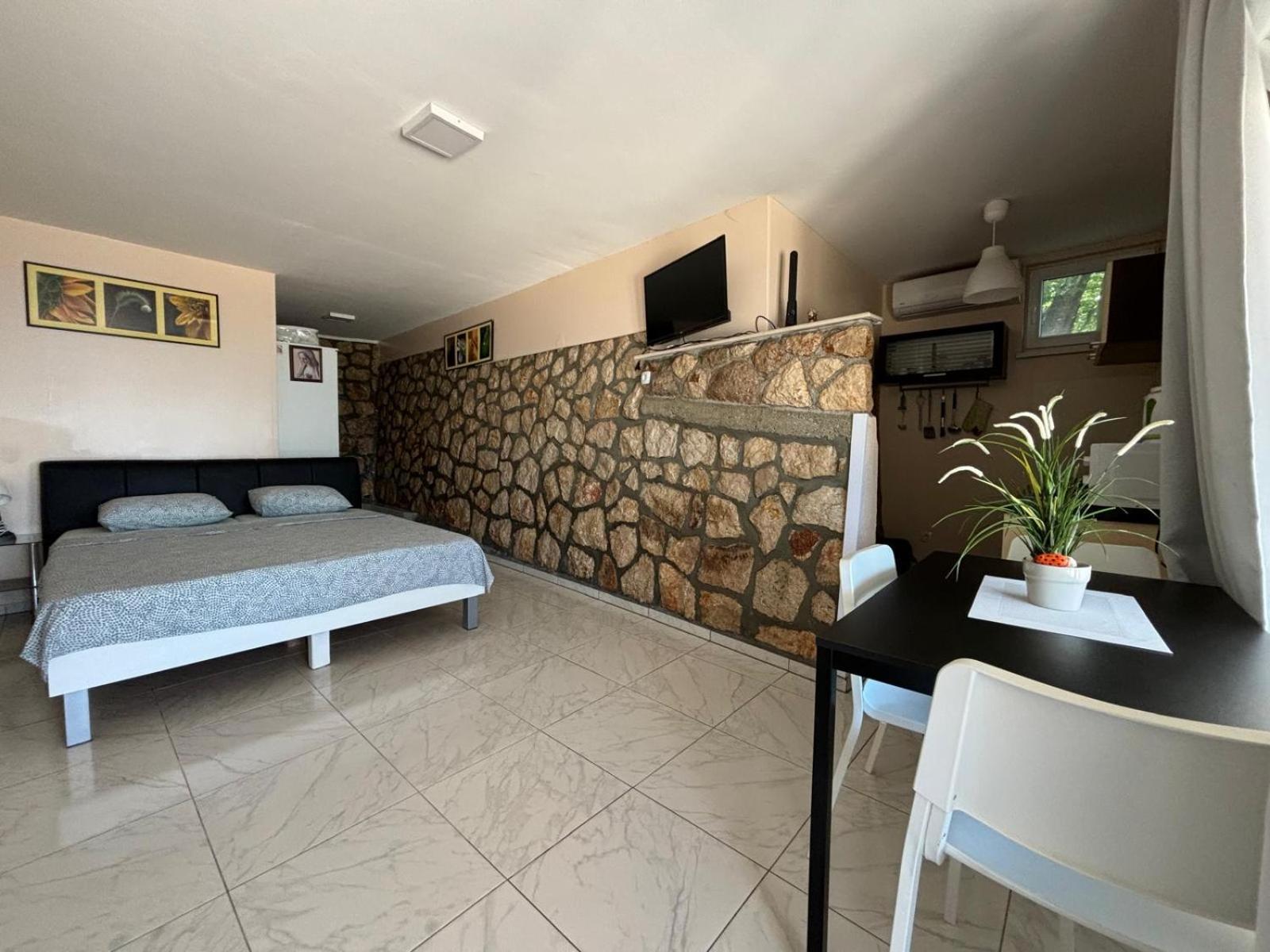 Apartmani Bosnjak Starigrad Paklenica Dış mekan fotoğraf