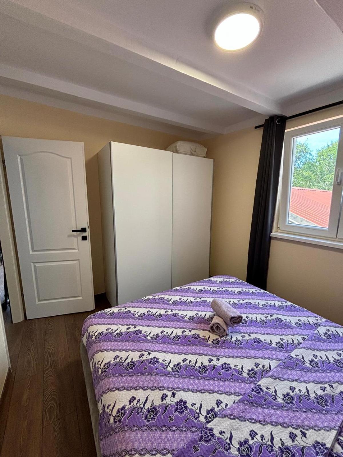 Apartmani Bosnjak Starigrad Paklenica Oda fotoğraf