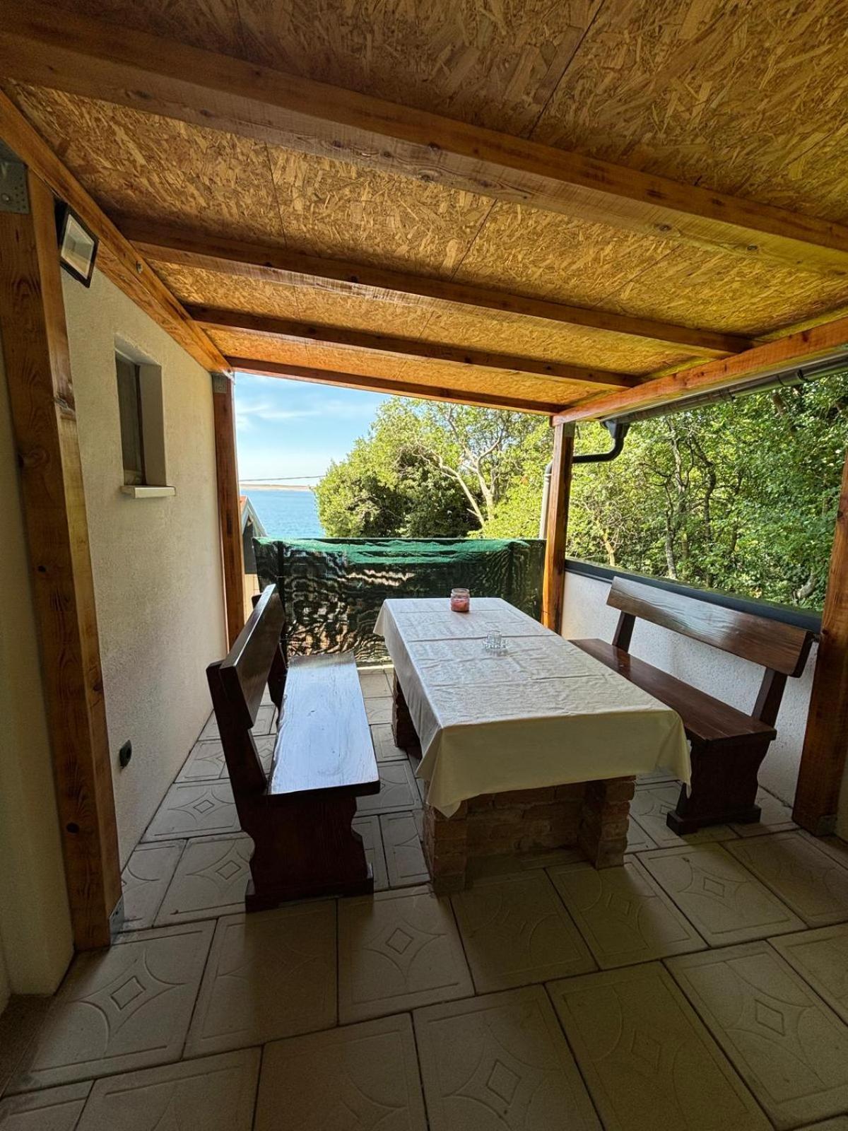 Apartmani Bosnjak Starigrad Paklenica Oda fotoğraf