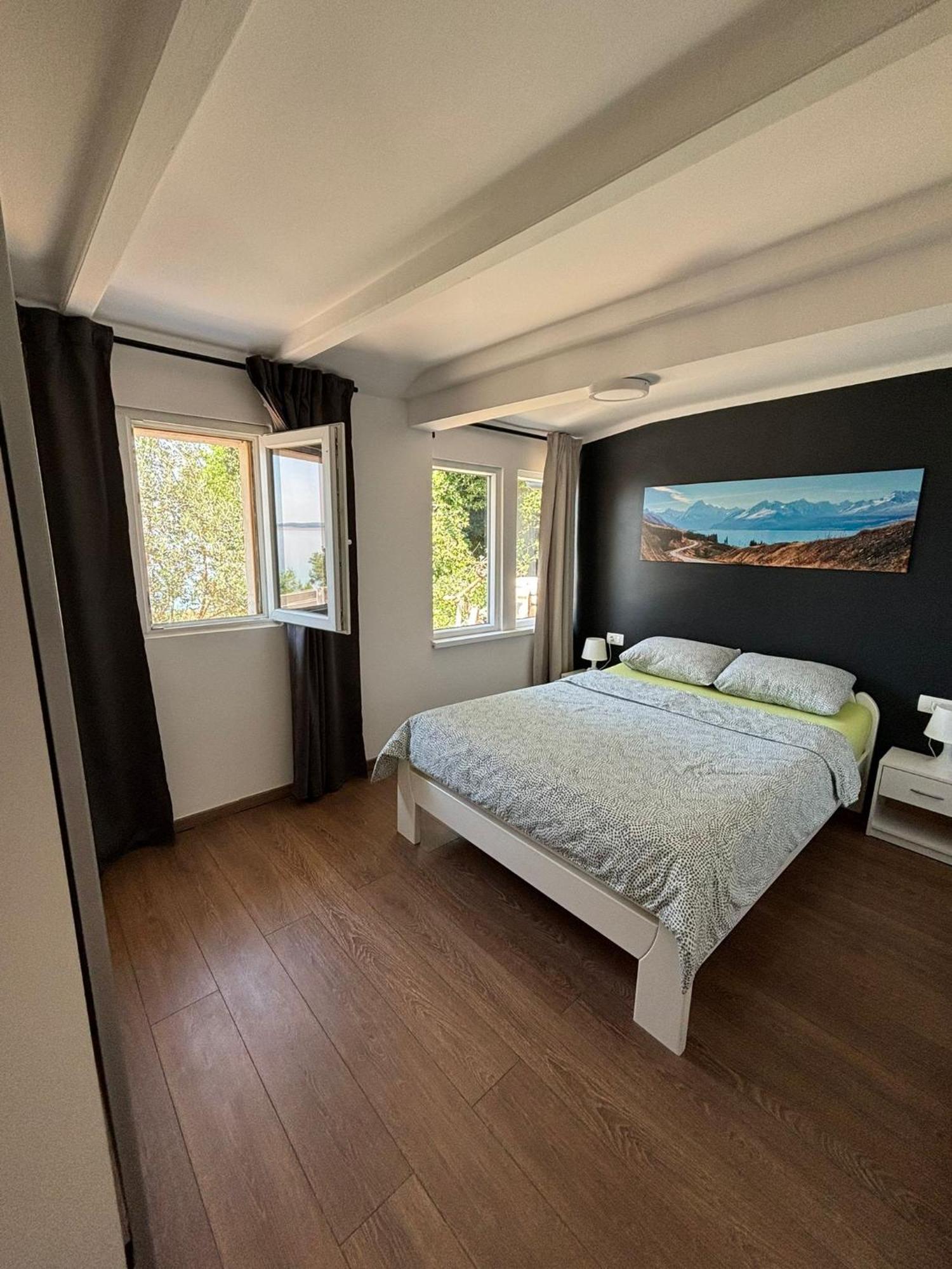 Apartmani Bosnjak Starigrad Paklenica Oda fotoğraf